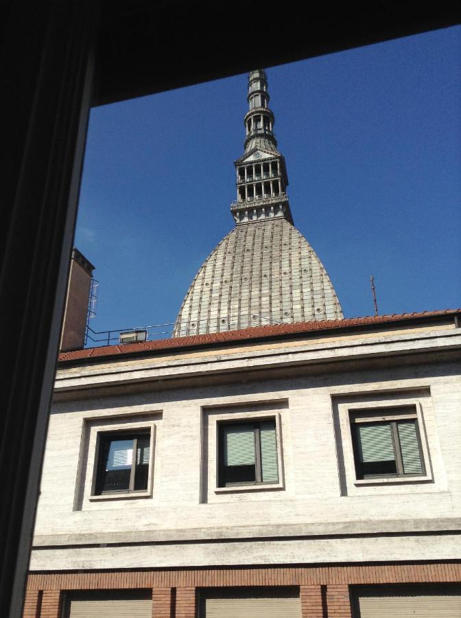 In The Center ,Under The Mole Antonelliana Apartment Turin Exterior photo