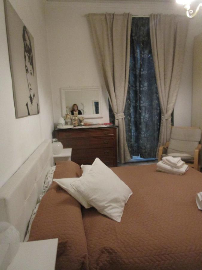 In The Center ,Under The Mole Antonelliana Apartment Turin Exterior photo